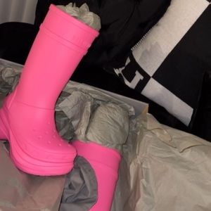 Balenciaga Pink Croc Boots 💗